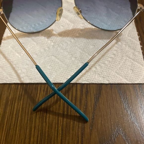 🌞Bebe women aviator turquoise sunglasses - Picture 2 of 6